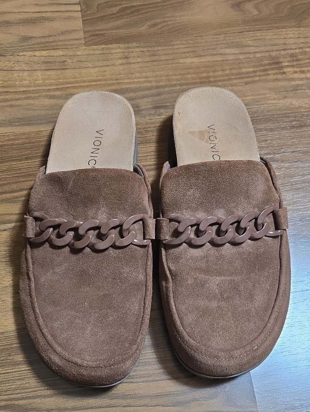 Vionic Georgie Mule - Brown Suede
